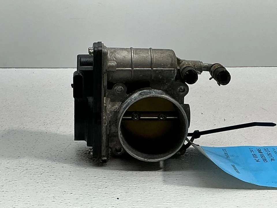 Carrocería del acelerador del conductor Nissan 370Z 2009-2010-2011-2012-2013-2014-2015-20 472109 Foto 4 de 4