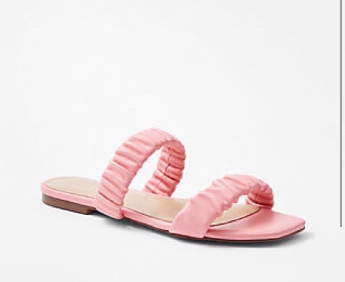 APL Sandali piatti con ruches Ann Taylor nuovi con scatola in pelle rosa taglia 6 5