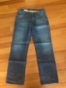 32 x 32 jeans size
