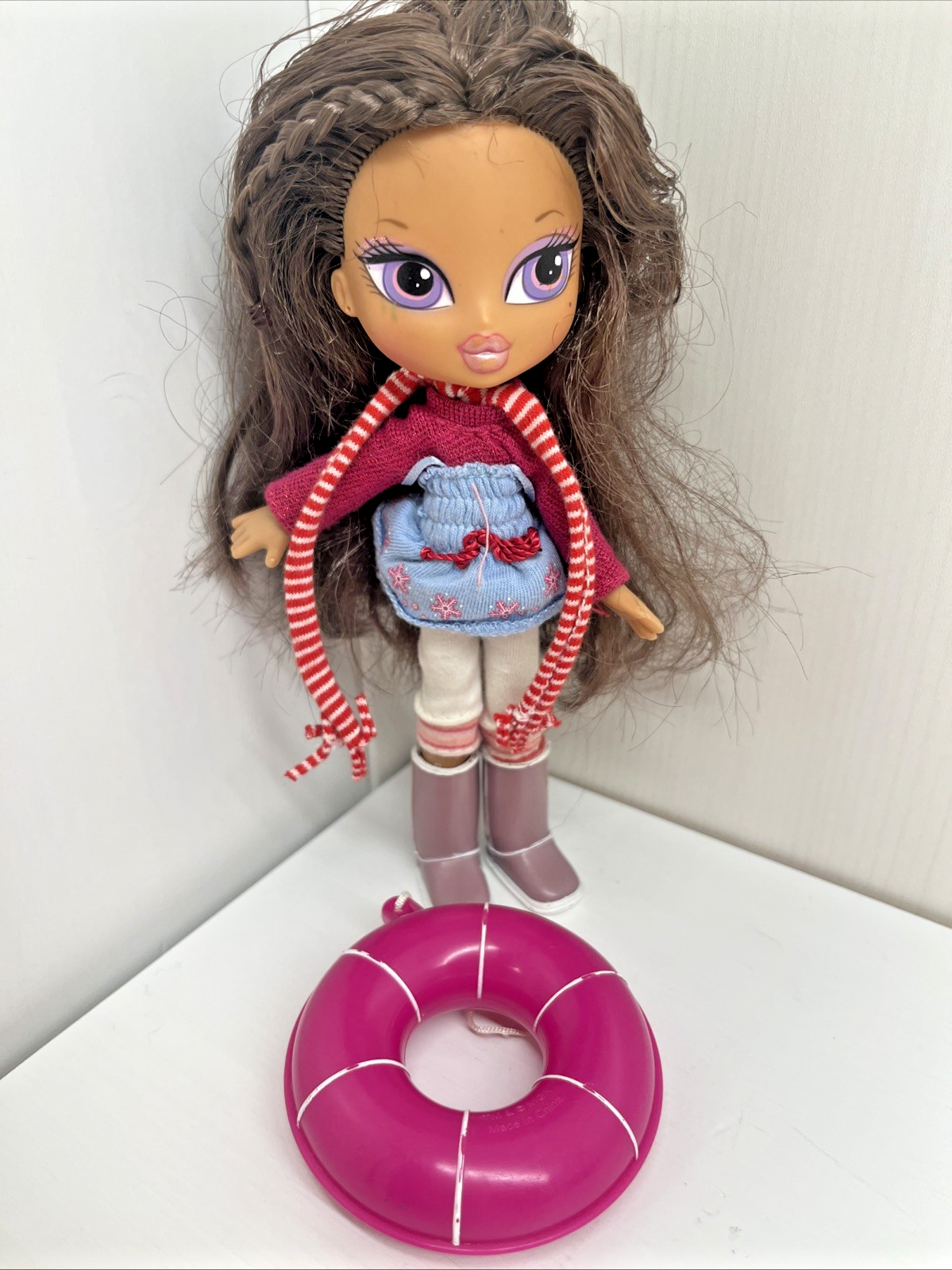 Bratz Kidz Yasmin Winter Vacation Doll with Snowtube Outfit MGA 2004