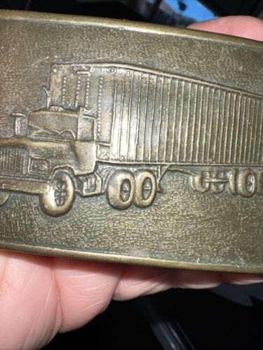 Mack Peterbilt 18 Wheeler Semi Driver Big Rig Truckers Transport Belt Buckle - Picture 4 of 10