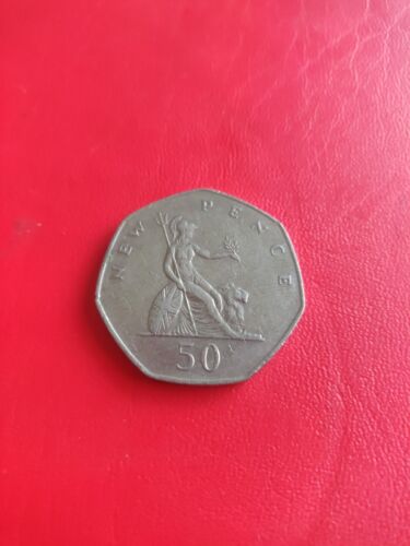 Large Old Style Britannia 50p 1981, 50 pence coin , New Pence - Picture 1 of 6