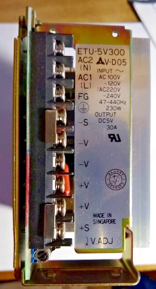 Matsushita ETU-5V300 Switching Power Supply - Image 2 of 4
