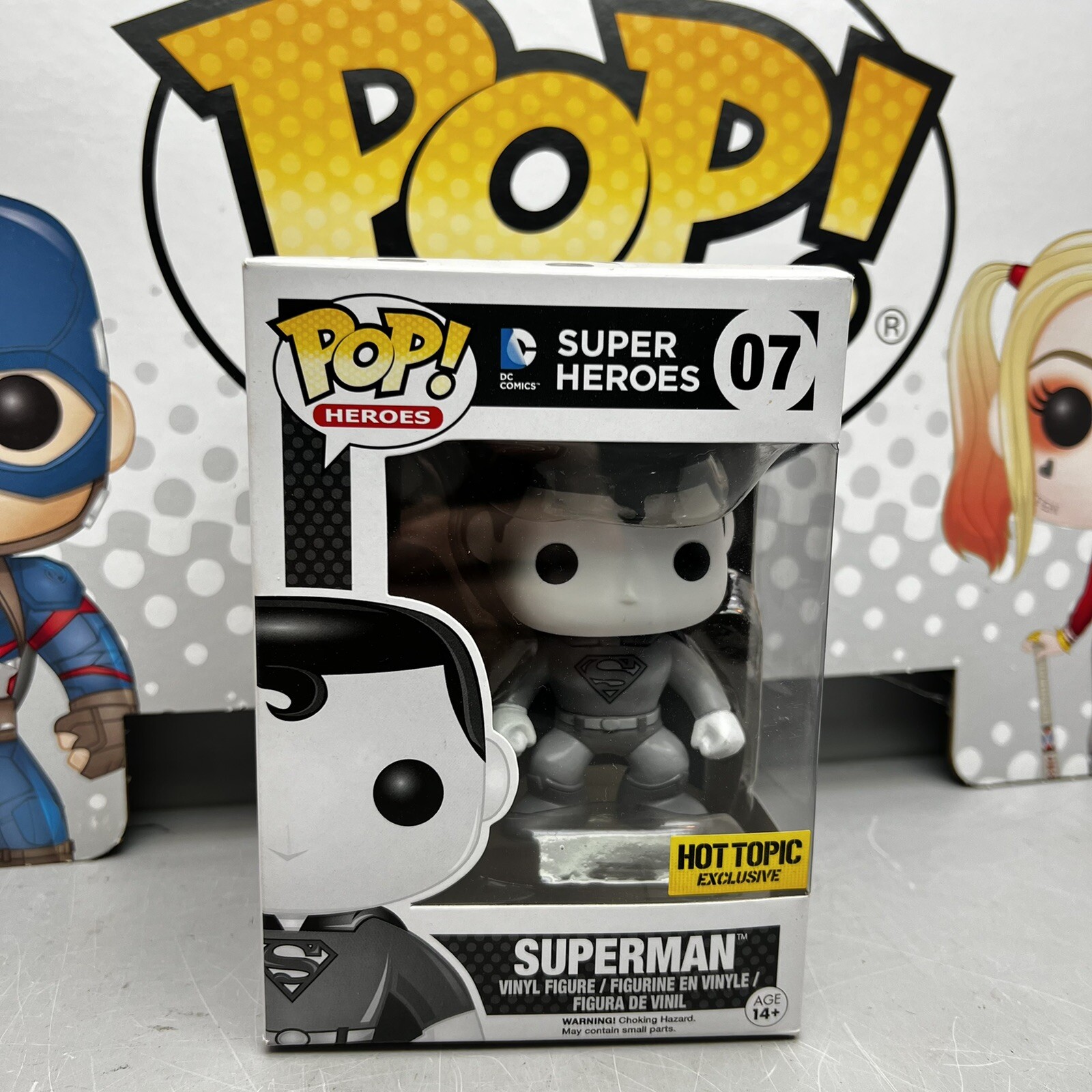 Funko Pop Dc Comics Black &Amp; White Superman Underground Toys Exclusive Damagedbox