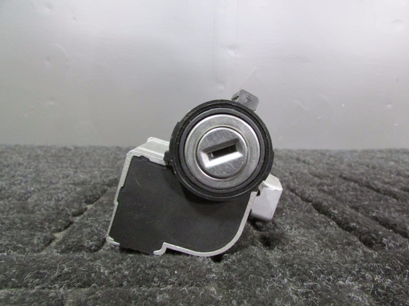 Maserati Quattroporte, Ignition Switch, Used, P/N 187748
