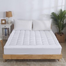 Quilted Fitted Mattress Pad, Cooling Mattress Topper with 18 Inch Deep Pockets,