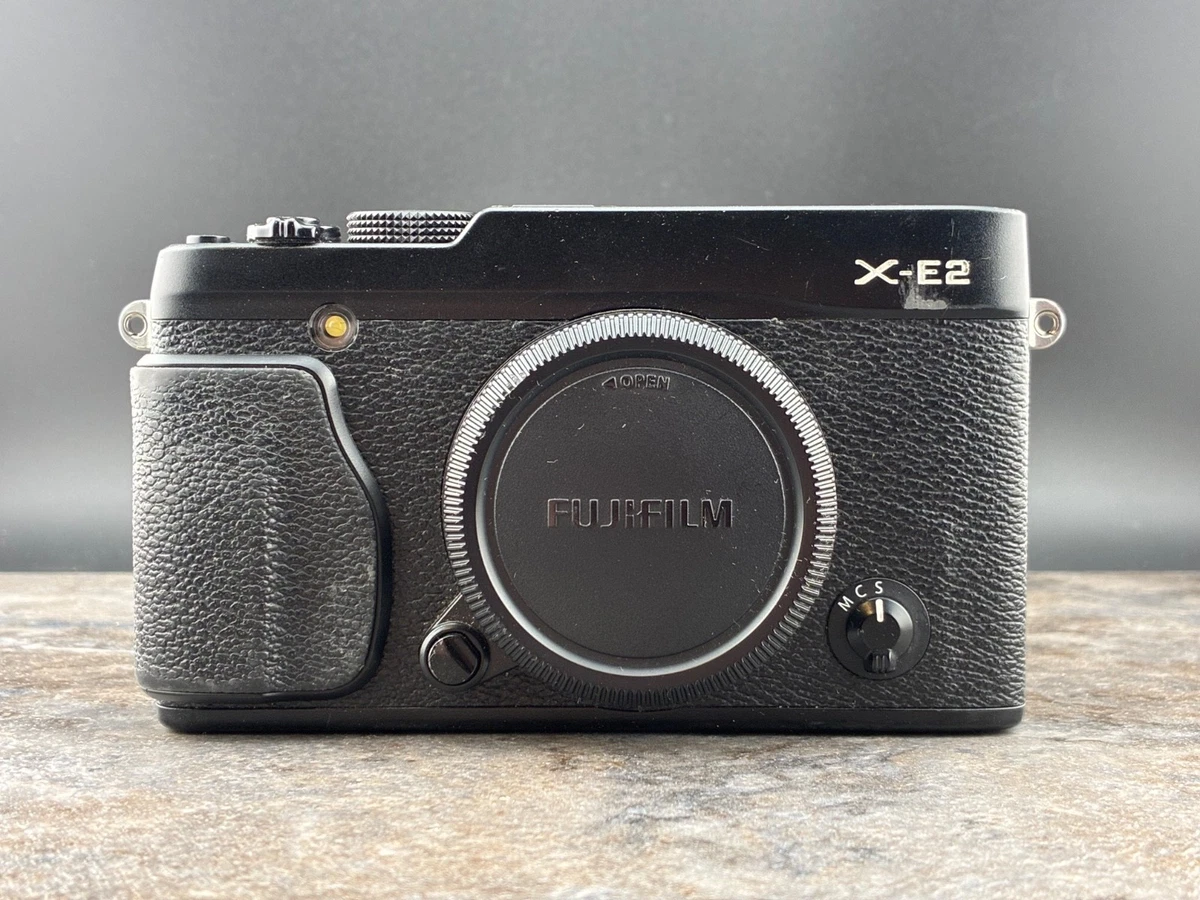 FUJIFILM X-E2 ブラック ボディ 富士フイルム FUJIFILM X-E2 ボディ [ブラック] 価格比較 - 価格.com