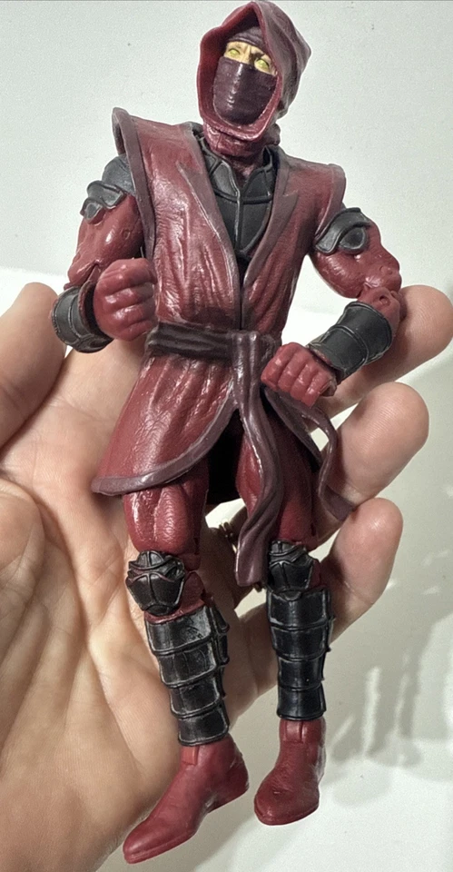Figura de acción Hasbro Marvel Legends Red Hand Ninja 6" TRU exclusiva 1:12 2008 Foto 4 de 4