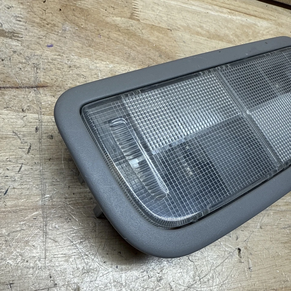 2009-2011 Honda Fit Interior Front Roof Overhead Dome Map Light Lamp OEM - Image 2 of 4