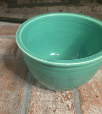 VINTAGE FIESTA GREEN #3 MIXING BOWL, w/Chip