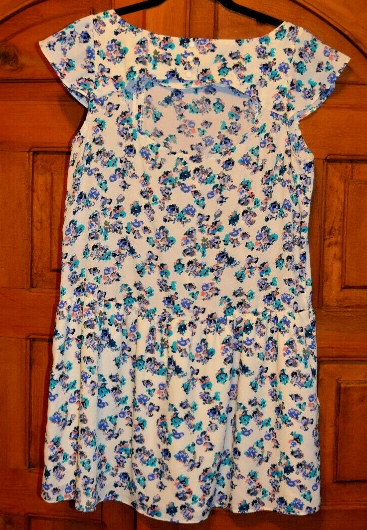 "BCBGeneration" Multicolored Floral Shift Dress F… - image 3