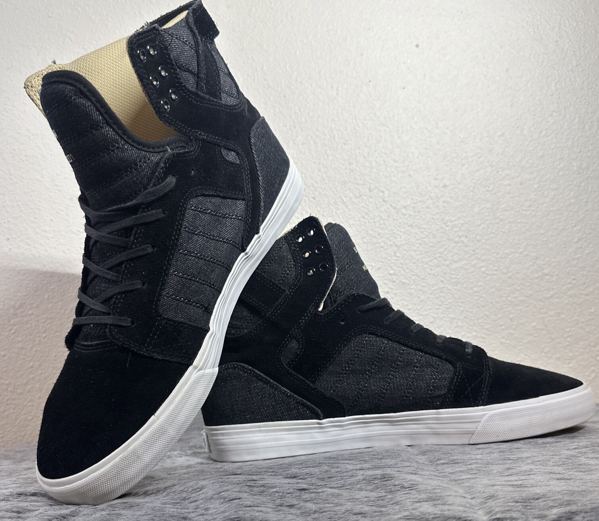 Supra Muska 001 Skytop 08174-002-M Mens Black Suede High Top