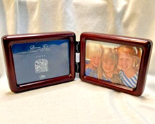 Beacon Hill Picture Frames Vintage 3-1/2 x 5" Bi-Fold Wood Frame