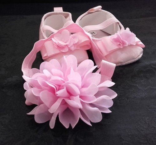 Scarpine neonata scarpe scarpette culla tela rosa 0-3 mesi bimba neonato  lustrin | eBay