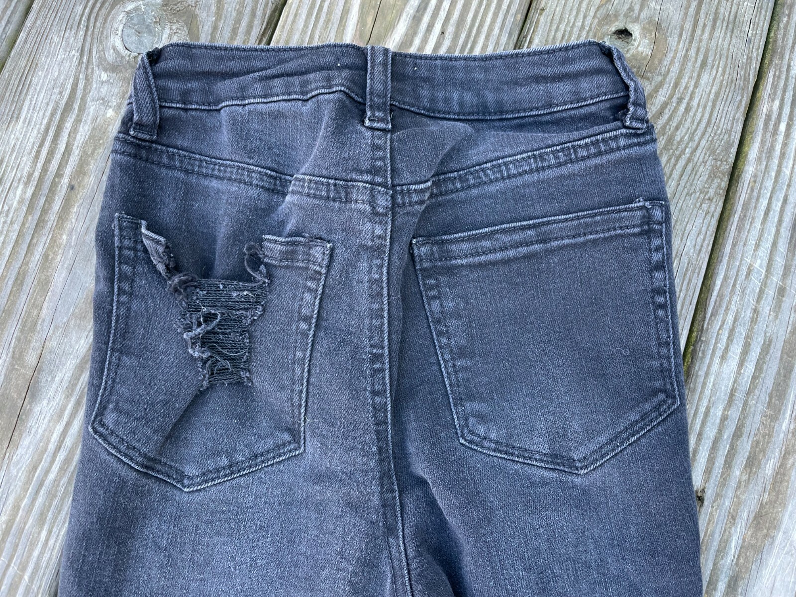 Forever 21 Girl Jeans Black Denim Ripped Slim Fit Jeans Size 24 eBay