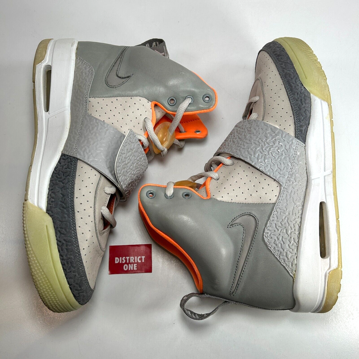 Nike Air Yeezy Zen 2009 (SAMPLE) - Size 11 - 366164 002 | eBay Nike Air Yeezy Zen 2009 (SAMPLE) - Size 11 - 366164 002 | eBay