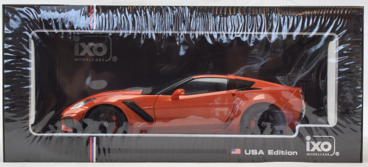 IXO Models Sebring Orange Tintcoat 2019 Chevrolet Corvette ZR1 1