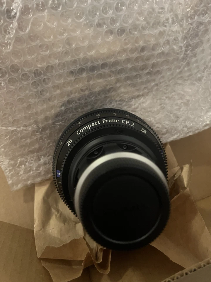 ZEISS CP.2 28mm T2.1 T* - Sony FE Fit - Image 3 of 4