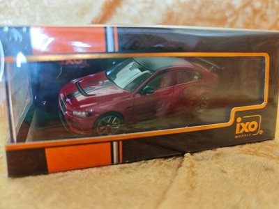 Jaguar XE SV Project 8 2017 Red metallic 1:43 IXO