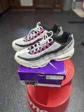 Size 8.5 Nike SB Air Max 95 Cactus Flower Men...