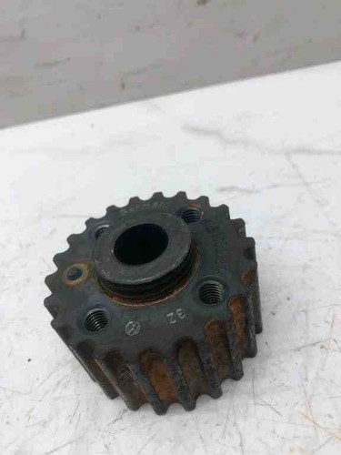 AUDI A4 Avant 8ED, B7 Kurbelwellenriemenscheibe 045105263A 2.00 Diesel 32211144