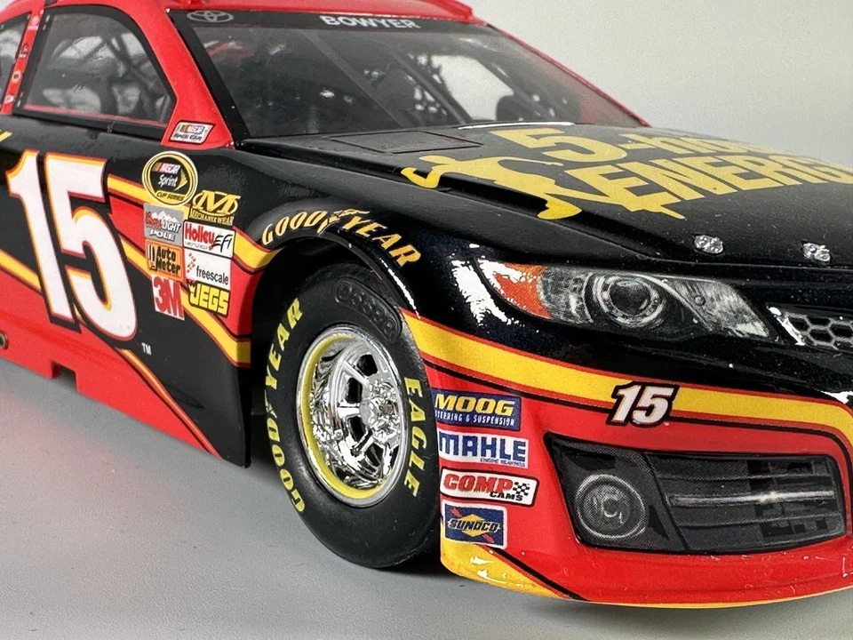 Clint Bowyer #15 5-hour ENERGY 2013 Camry Elite 1 of 108 RCCA 1:24 - Image 2 of 4