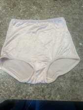 Vintage UNDERSCORE Satin Feel Brief Panties Size M Pale Pink NWOT