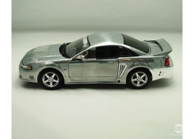 自動車 1/18 Ertl 2004 SALEEN MUSTANG S281 ERTL 2004 Saleen S281 Mustang Chrom 39278 WH In stock | eBay