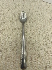 Oneida LTD. Baby Spoon- Stainless Flatware 5.5" -- 5084