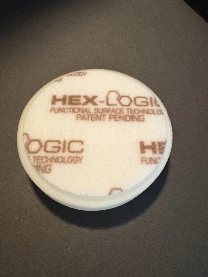 ALMOHADILLA DE PULIDO HEXAGONAL LOGIC LIGERA MEDIANA BLANCA 4 PULGADAS Foto 2 de 4