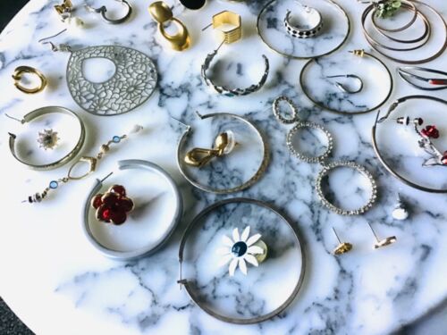 Lot of 39 Vintage Single Earrings Free Ship! - Picture 2 of 4