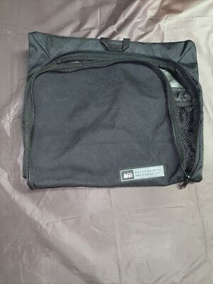 REI 233 sundry personal items travel bag
