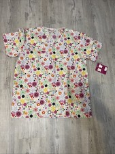 NWT Women  s Delta Scrubs Medium