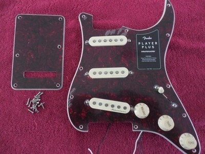 Fender Stratocaster Player Plus Vintage Noiseless Loaded Pickguard. Excellent.