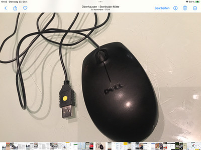 Computer Maus von DELL schwarz Kabel m.USB Stecker optical 2 Tasten 1 Scroll rad