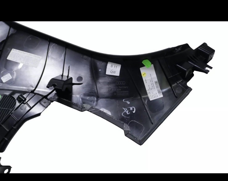 Audi R8 V10 Plus Right Side Interior Quarter Panel Trim Cover 2017-2023 OEM