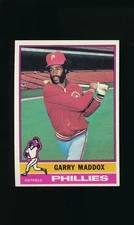 1976 Topps #38 Garry Maddox * Outfield * Philadelphia Phillies * EX-MT/NM *