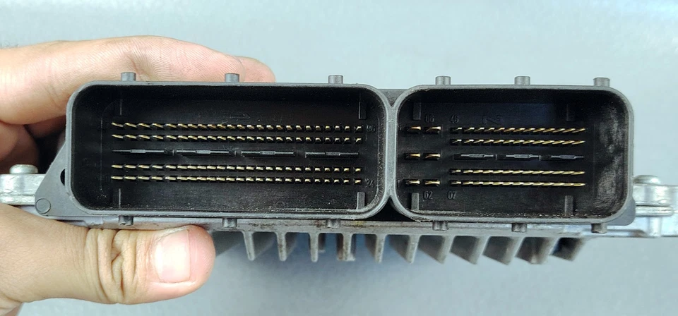 MERCEDES-BENZ ML350 GL350 BLUETEC ENGINE CONTROL MODULE ECU ECM 0281019417 - Image 4 of 4