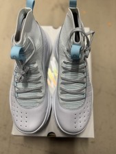 Talla 12 - Under Armour Curry 4 FloTro 2025 Blanco/Stream/Plata Metálico Nuevo