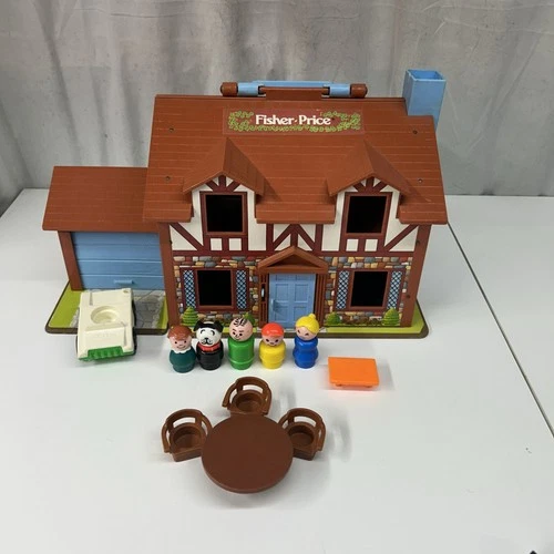 Vintage 1980s Fisher Price Little People Play Family House #952 & Accessories