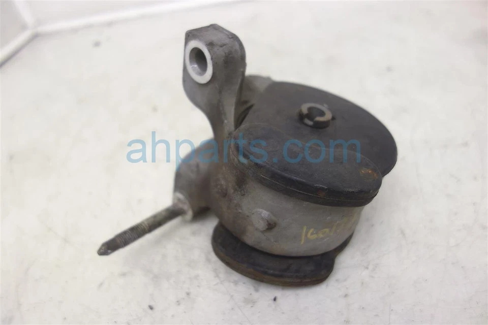 Infiniti I30 1996-1997 3,0 L montaje motor delantero 11210-40U01 Foto 3 de 4