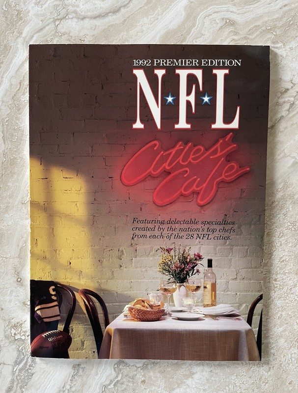 1992 *RARE* Taste Of The NFL Premier Edition Cookbook NEW/VINTAGE *FREE SHIP*