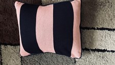 JACK WILLS CUSHION (HANDMADE)45X45 CM (W/O TAG). 