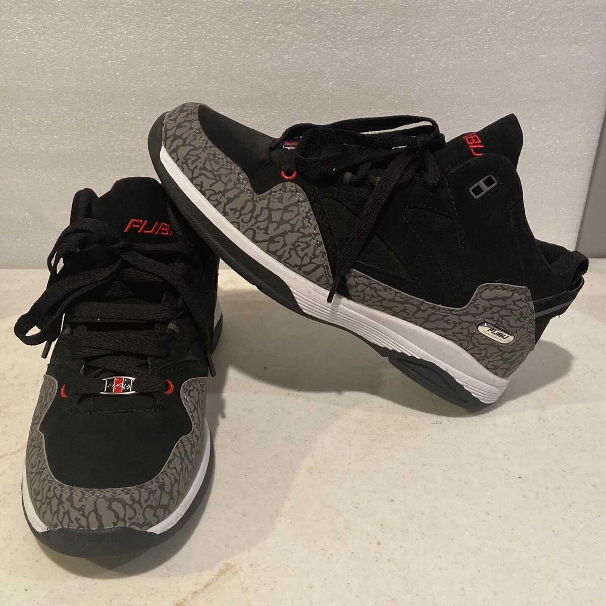 Fubu athletic shoes Men s High Top Black Grey US 8.5 EUR 41.5