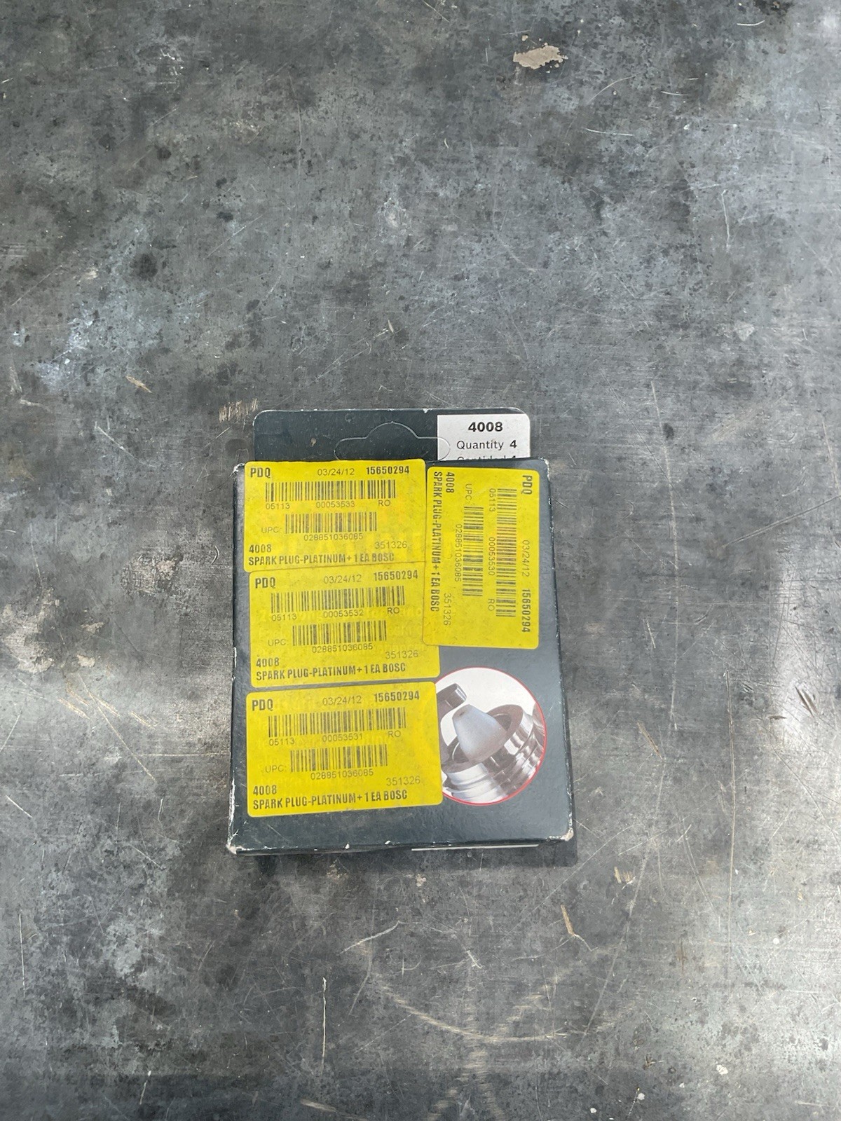 Bosch 4008 Spark Plug Platinum Plus Lot Of 4