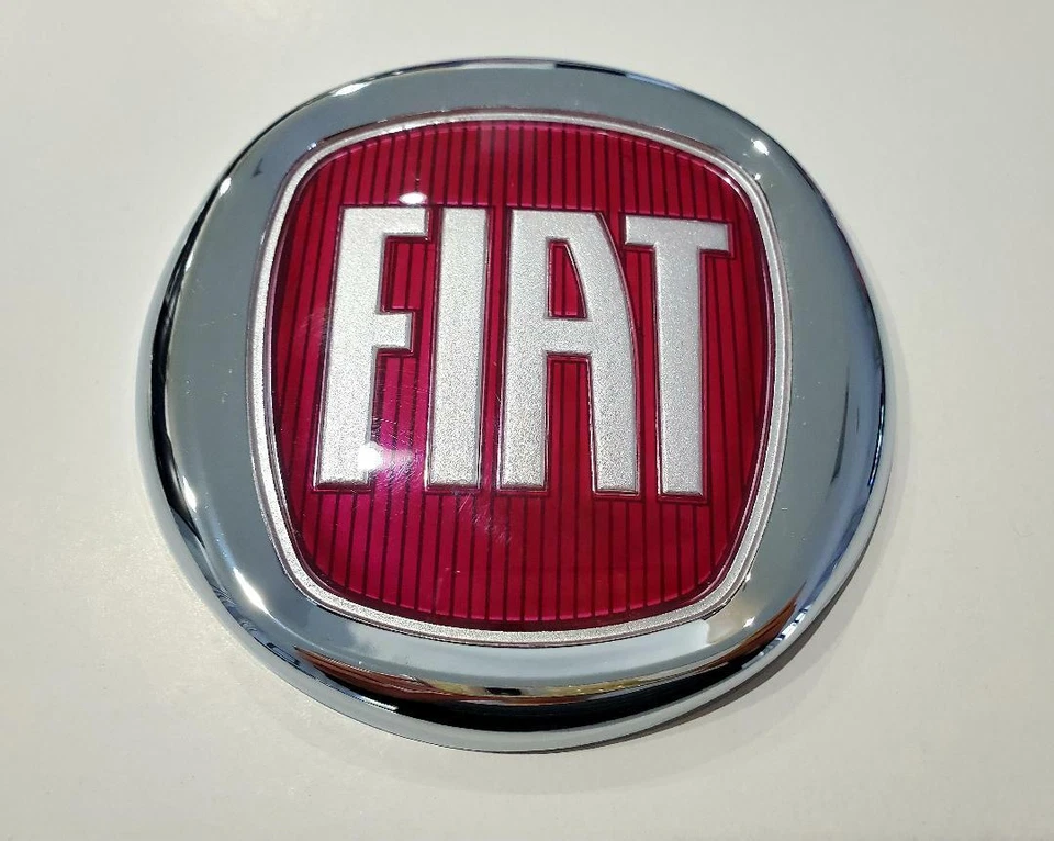 FIAT 500L EMBLEM 14-20 REAR LIFTGATE BADGE 500 back hatch trunk sign symbol logo - Image 2 of 4
