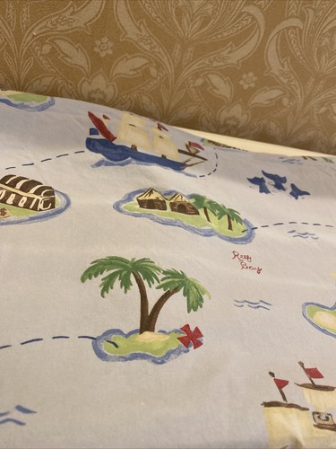 Pottery Barn Kids Twin Size Blue Pirate Ship Organic Flat Sheet - 第 2/5 張圖片