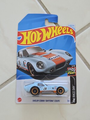 Hot Wheels HW Race Day 5/10 Shelby Cobra ''Daytona'' Coupe 122/250 Blue