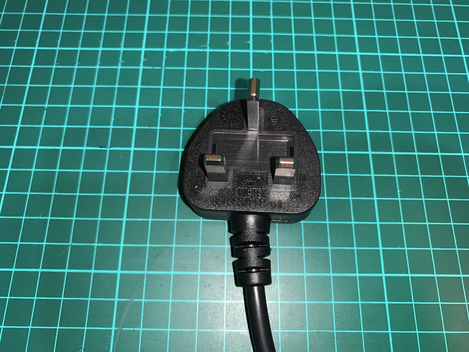 Cable alimentation Sega Ringedge 1/2 PSU secteur 220v cordon JVS 1m prise UK