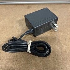    OEM AUTHENTIC Nintendo Switch AC Adapter USB-C HAC-002 USZ Power Supply